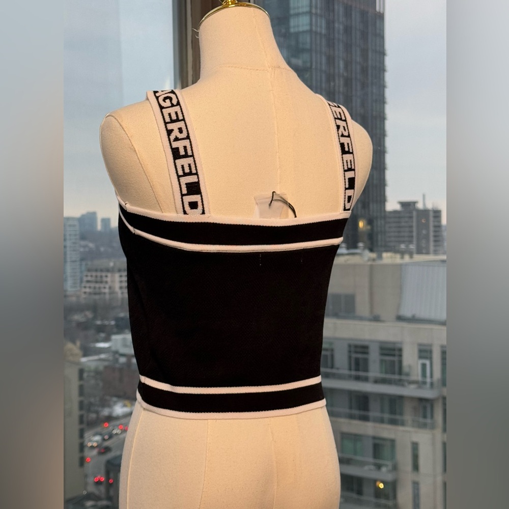 🆕 KARL LAGERFELD 🧿 NWT Classic Black Knit Cami with Logo Embroidery, Buttons - Picture 8 of 14
